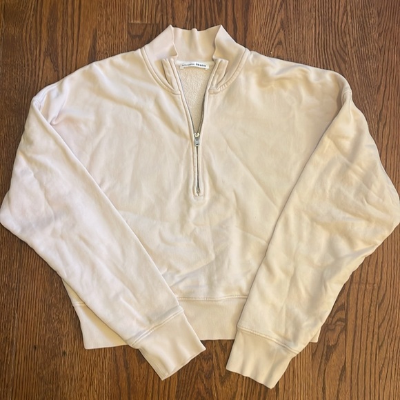 Reformation Quarter Zip Sweatshirt - Picture 2 of 4